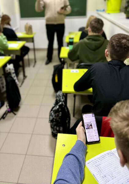 Заняття з англійської мови в центрі